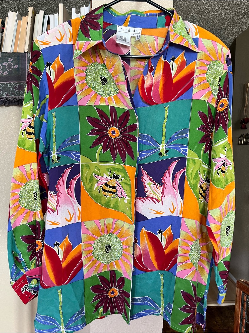 Vintage P·I·A·N·O Silk Novelty 
 Floral Patchwork Silk Button-Up